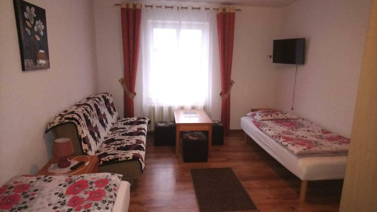 Pokoje Goscinne Straznica Jarosławiec Camera foto